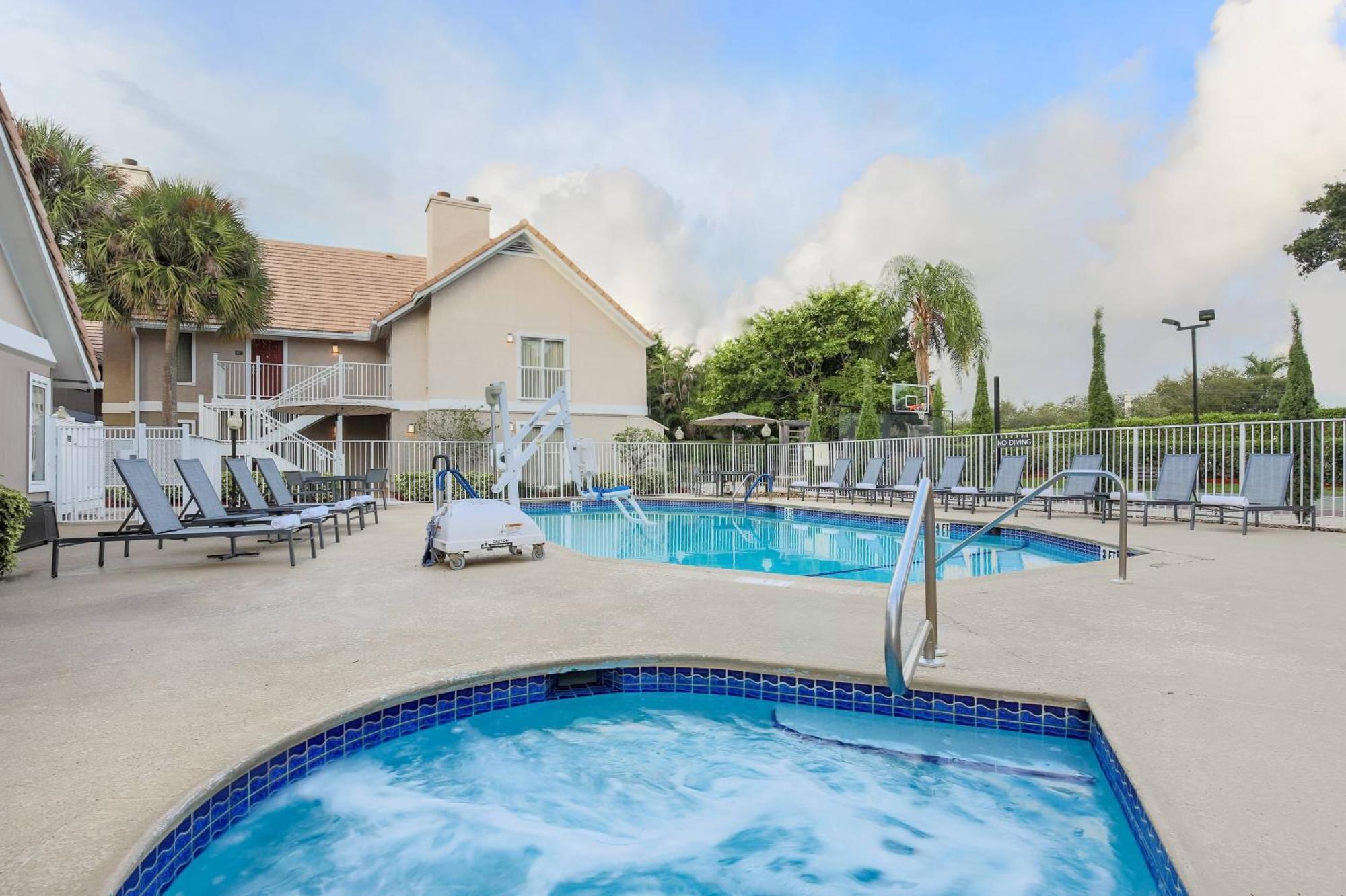 Residence Inn Boca Raton Esterno foto